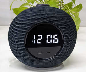 DOLPHY Digital Alarm Clock, Radio, type C and USB Charger, Night Lamp, Bluetooth Speaker